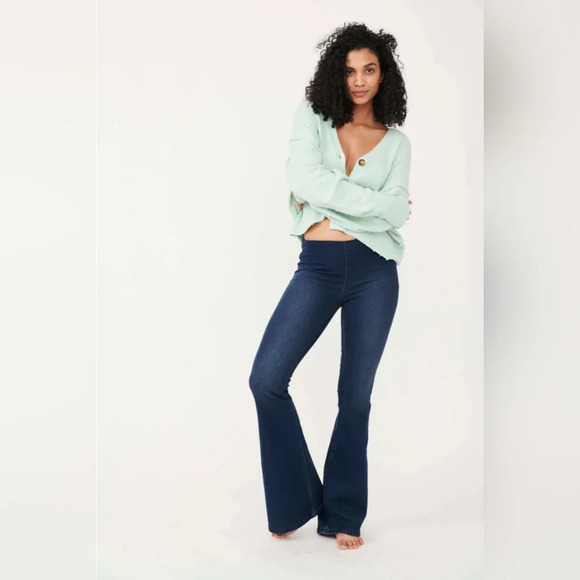 Free People Penny Pull-on Flare Dark Wash size 26 Festival Hippie Western - Picture 5 of 6